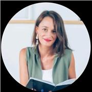 Profesora de Secundaria, Bachillerato y Ciclos Formativos especializada en FOL, empresa y Derecho
